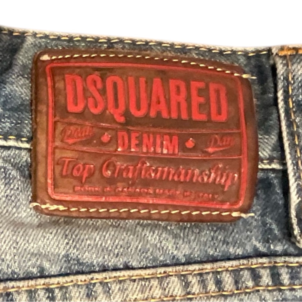 DSQUARED Faded Blue Jean Shorts - Picture 3 of 16